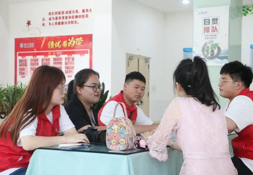 0d85c35fef8785d619cee2a843f08d8